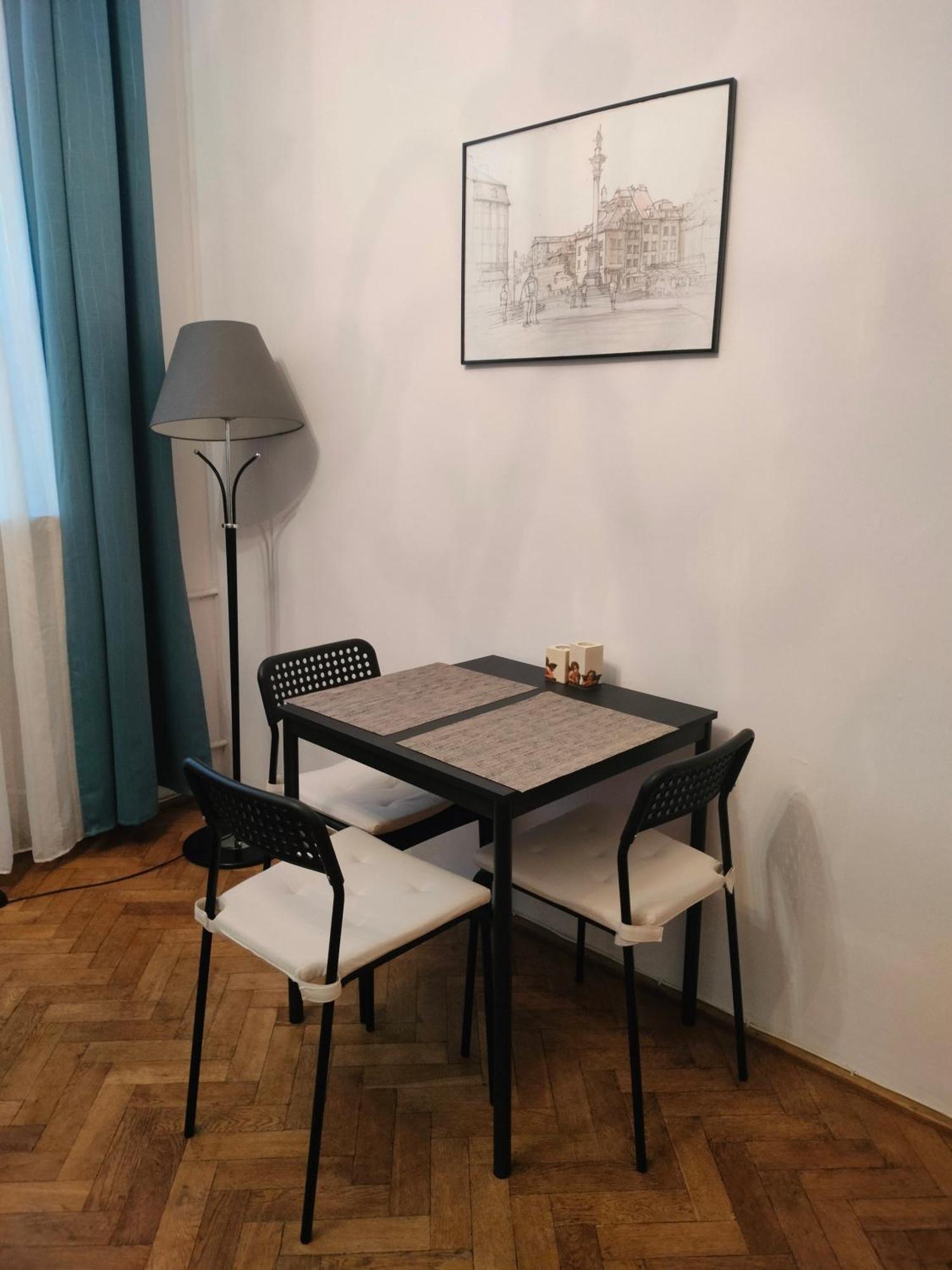 Przytulny Apartament Przy Barbakanie Varsóvia Exterior foto