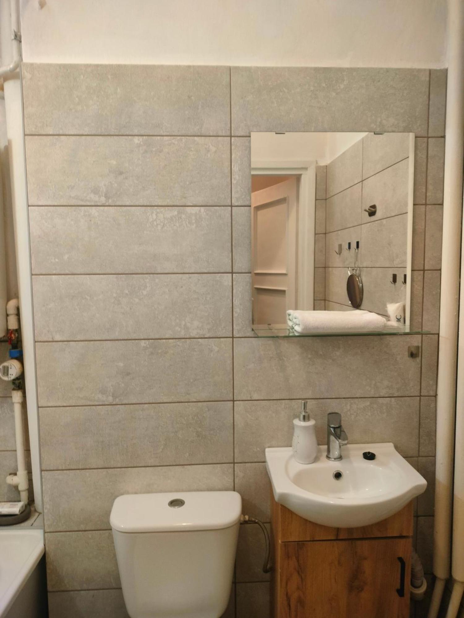 Przytulny Apartament Przy Barbakanie Varsóvia Exterior foto
